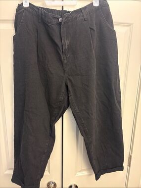SHEIN Black Pleated Casual Chinos
